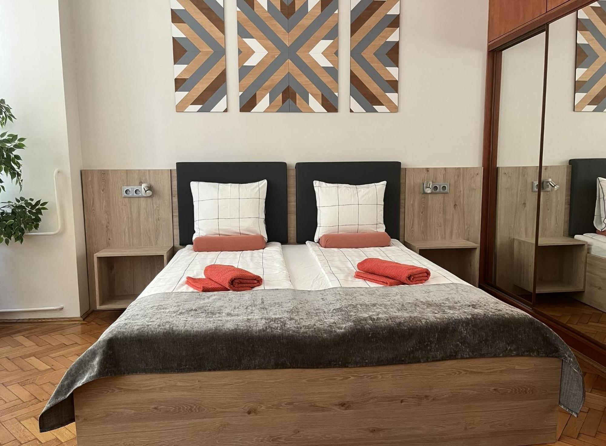 Paprika Apartment Studio — Photos 1